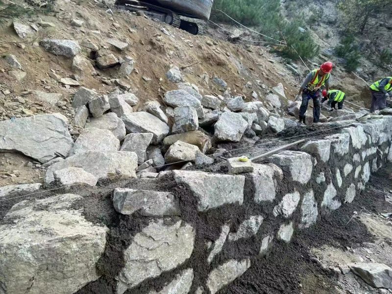 国网新源控股绩溪公司电站区域冲沟整治、生态恢复、渣场排水沟修复工程