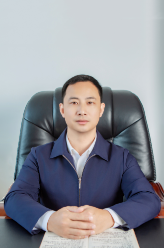 总经理：李向军